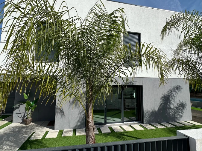 Moradia T3 para Venda em Charneca de Caparica e Sobreda Foto 4