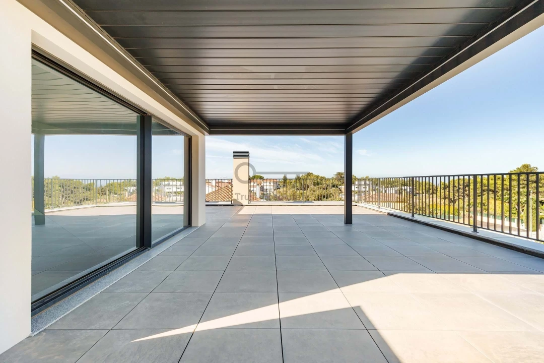 Moradia T4 para Venda em Alcabideche Foto 26