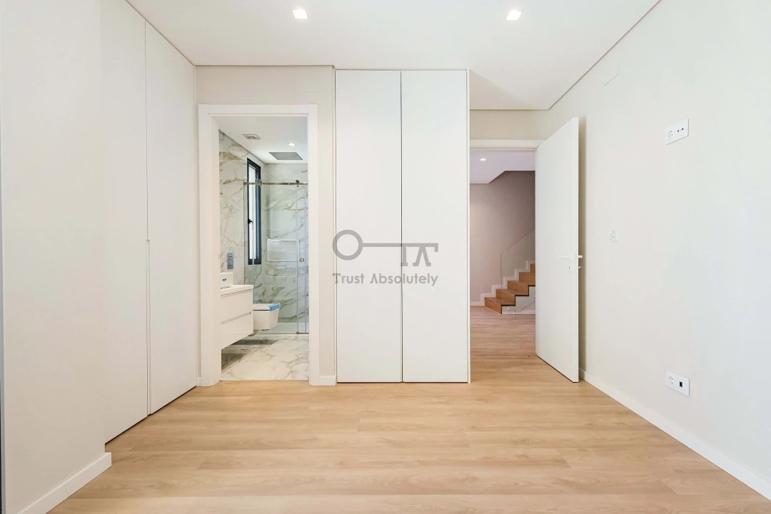 Moradia T4 para Venda em Alcabideche Foto 22