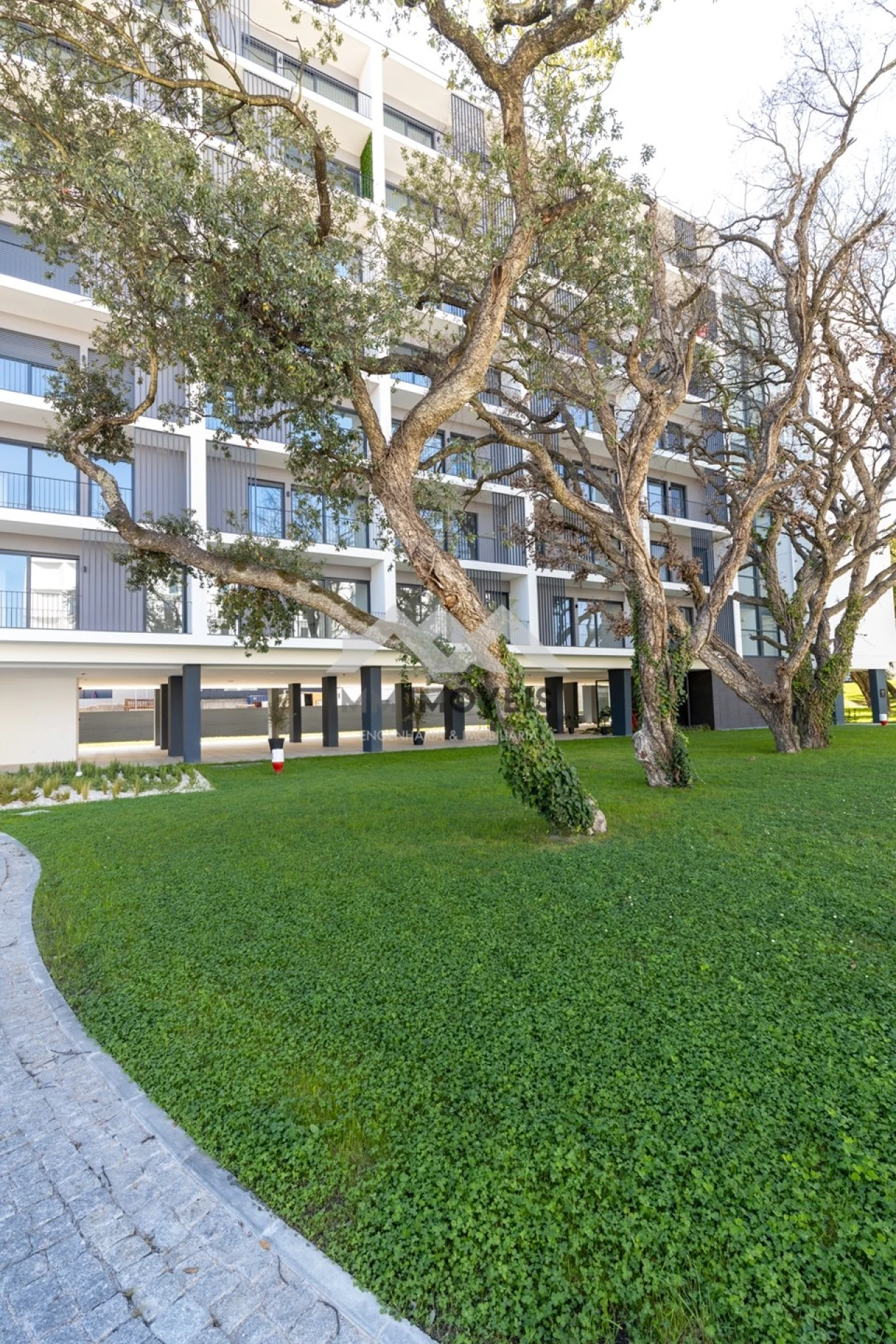 Apartamento T1 para Arrendamento em Paranhos Foto 46