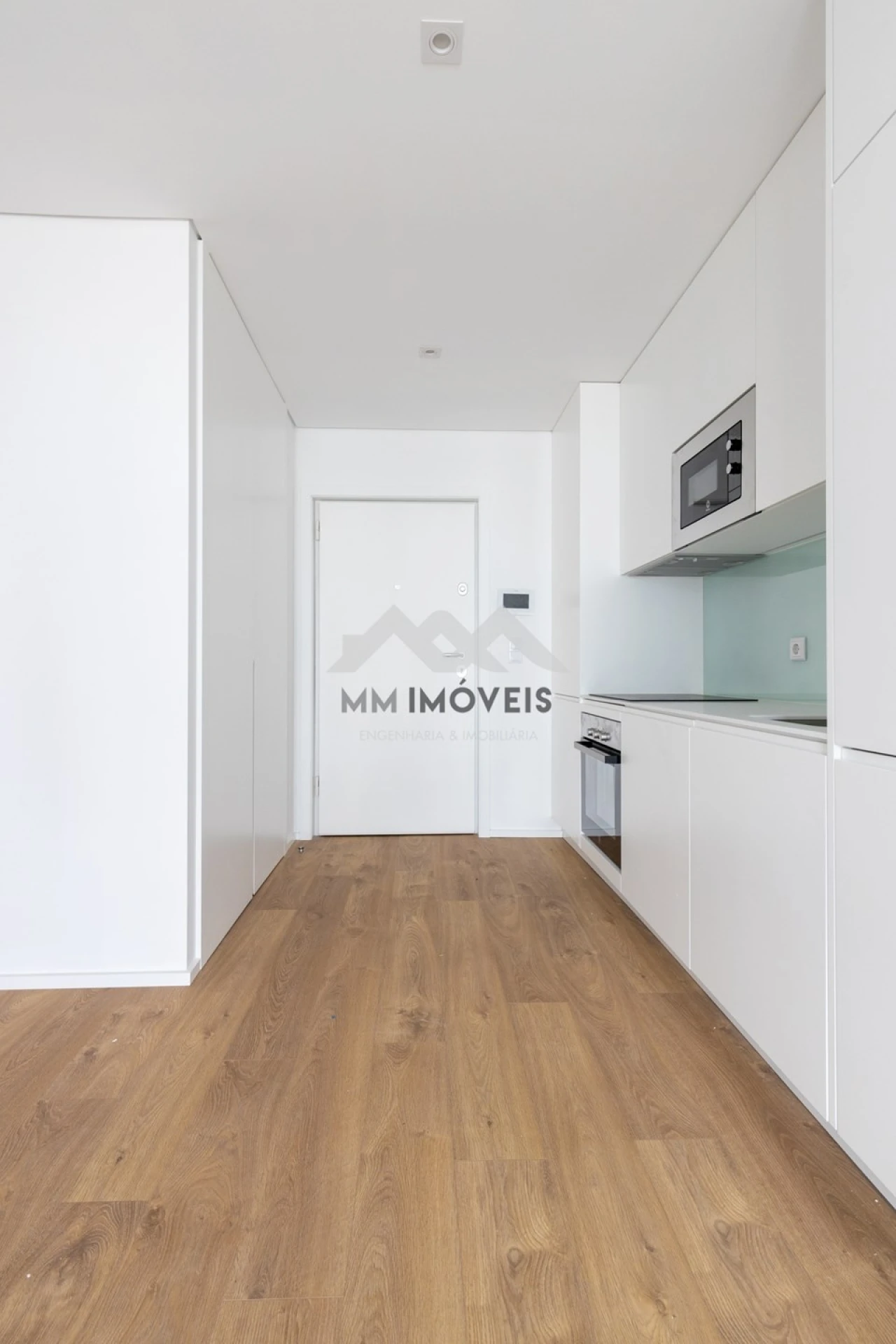 Apartamento T1 para Arrendamento em Paranhos Foto 6