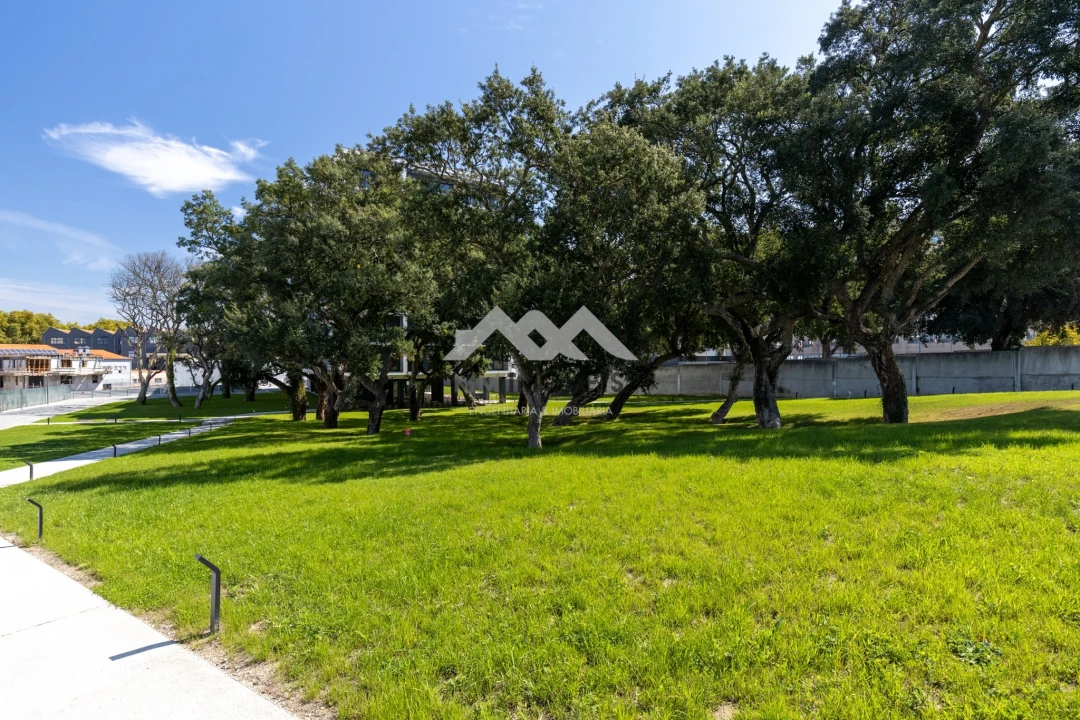 Apartamento T1 para Arrendamento em Paranhos Foto 33