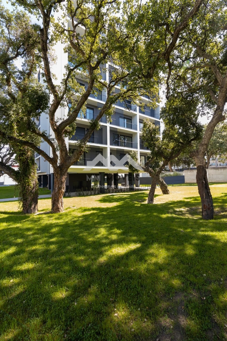 Apartamento T1 para Arrendamento em Paranhos Foto 36