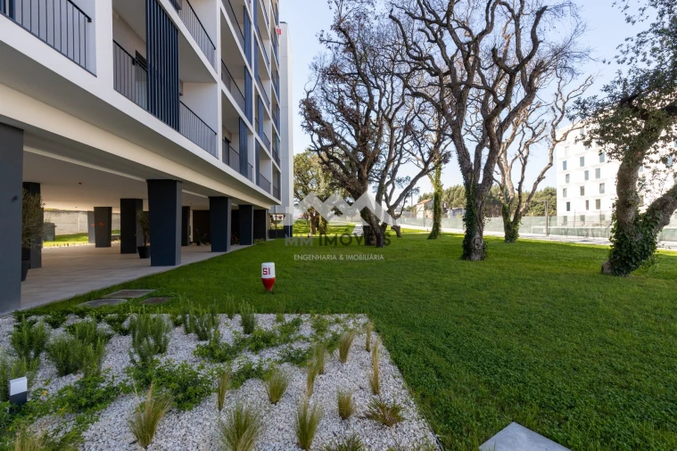 Apartamento T1 para Arrendamento em Paranhos Foto 48