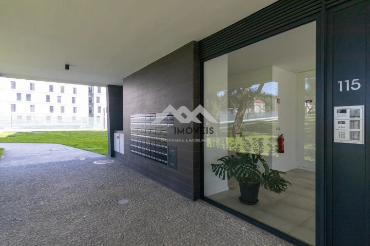 Apartamento T1 para Arrendamento em Paranhos Foto 22