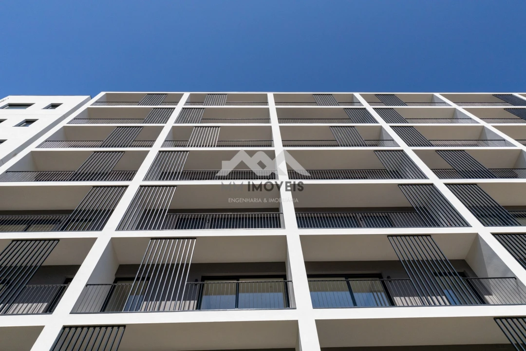 Apartamento T1 para Arrendamento em Paranhos Foto 25