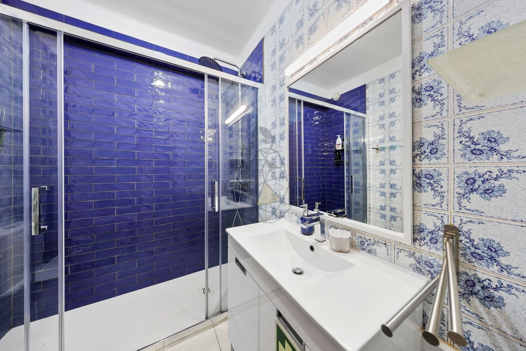 Apartamento T2 para Venda em Portimão Foto 9