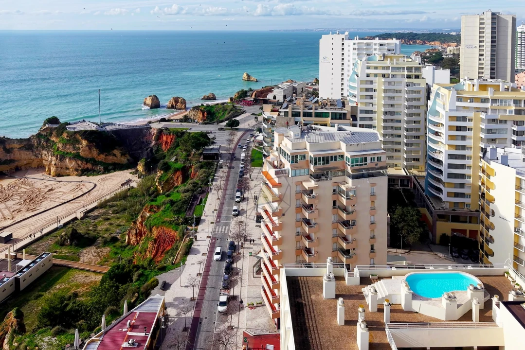 Apartamento T2 para Venda em Portimão Foto 32