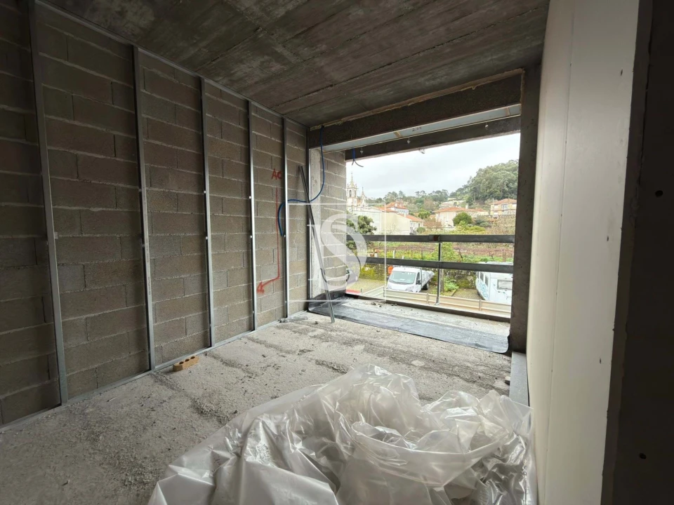 Apartamento T2 para Venda em Darque Foto 13