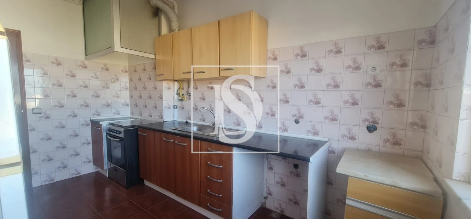 Apartamento T3 para Venda em Carregado e Cadafais Foto 27