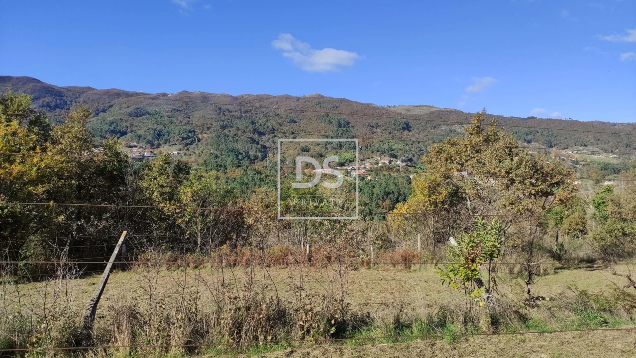 Terreno para Venda em Campelo e Ovil Foto 21