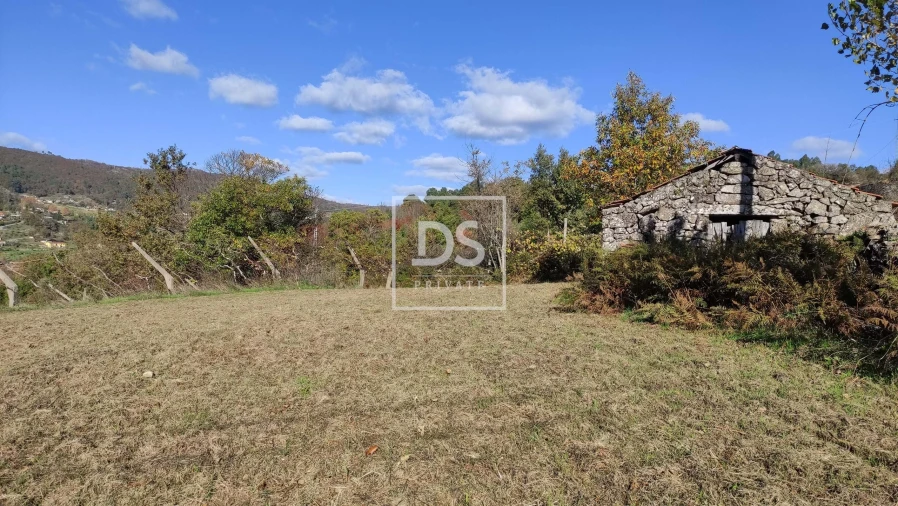 Terreno para Venda em Campelo e Ovil Foto 19