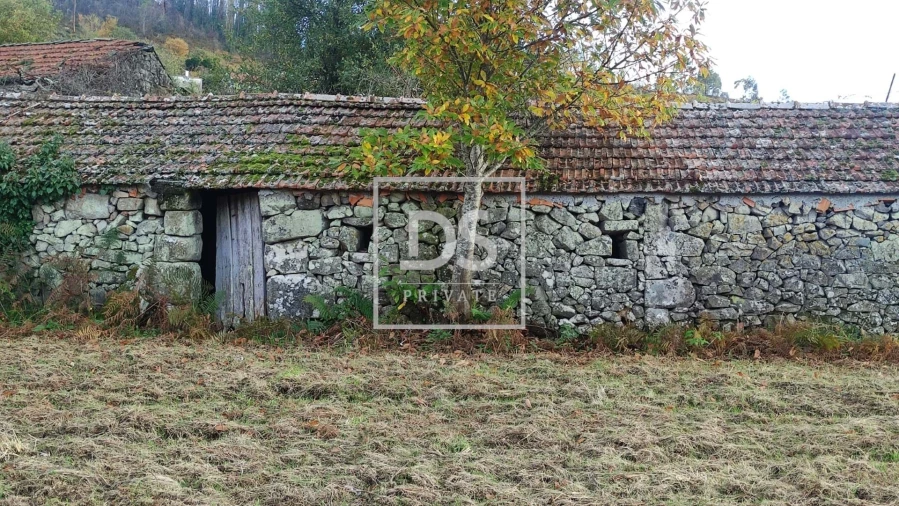 Terreno para Venda em Campelo e Ovil Foto 5