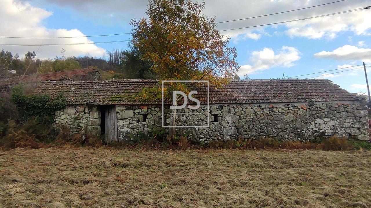 Terreno para Venda em Campelo e Ovil Foto 16