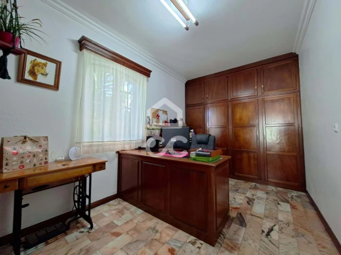 Moradia T5 para Venda em Fontinhas Foto 8