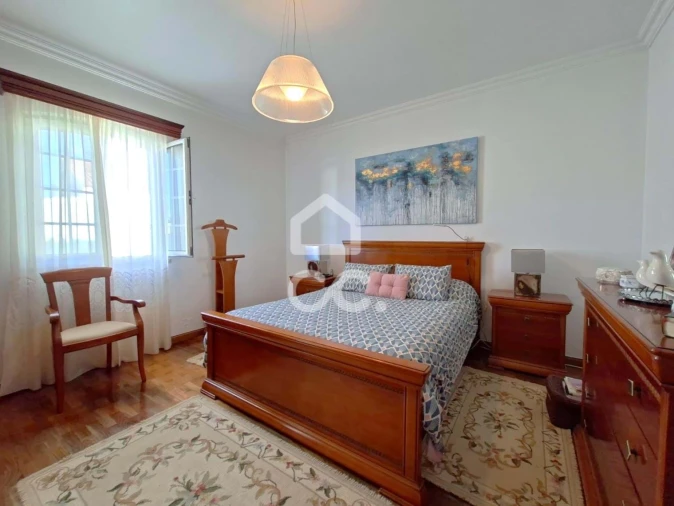 Moradia T5 para Venda em Fontinhas Foto 11