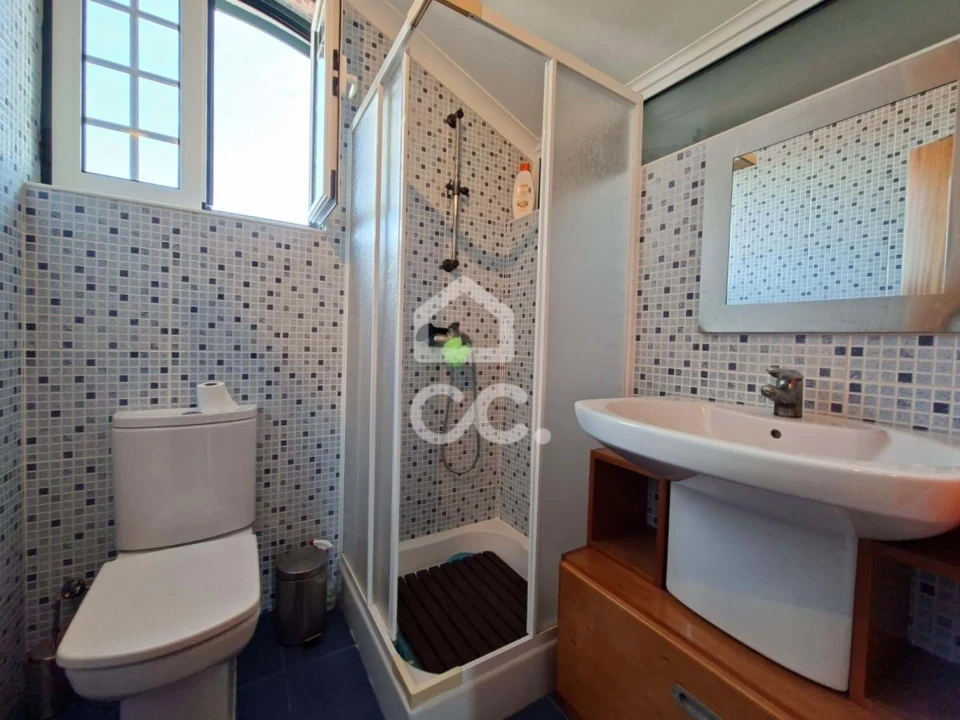 Moradia T5 para Venda em Fontinhas Foto 24