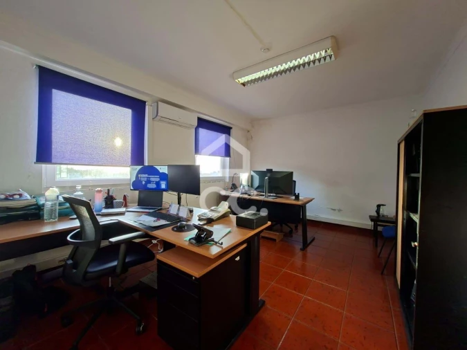 Moradia T10 para Venda em Angra (São Pedro) Foto 21