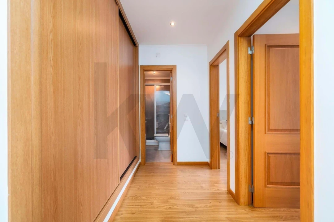 Moradia T3 para Venda em Olhão Foto 15