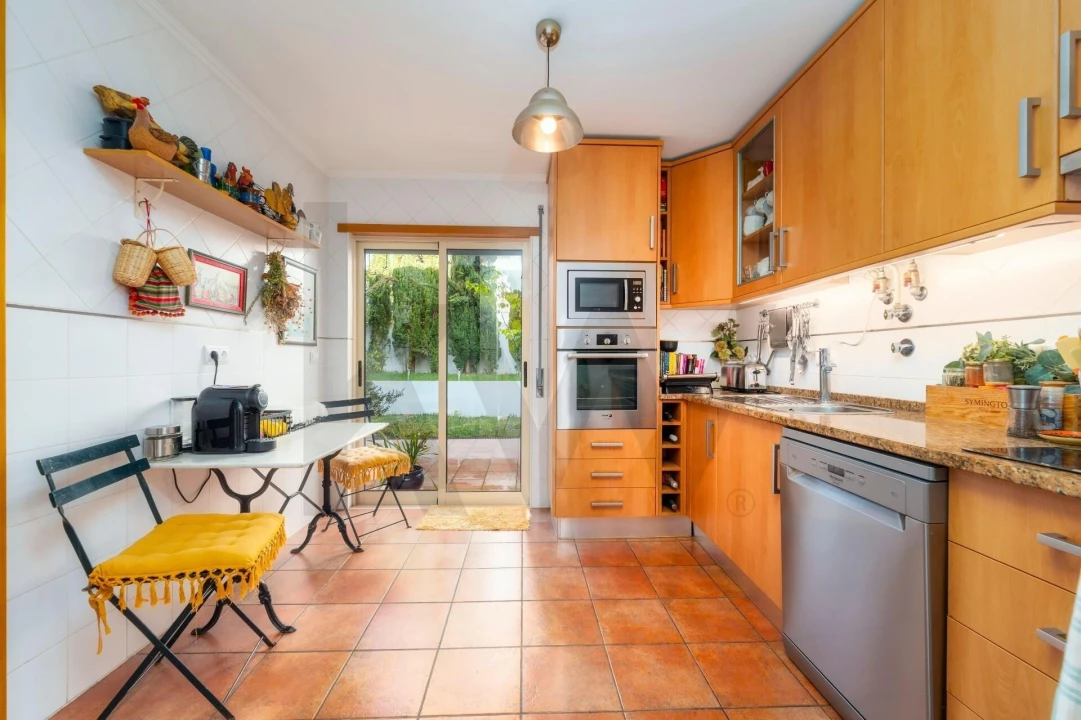 Moradia T3 para Venda em Olhão Foto 3