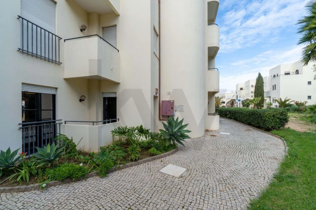 Apartamento T2 para Venda em Alvor Foto 24
