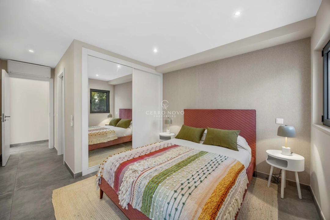 Moradia T5 para Venda em Albufeira e Olhos de Água Foto 34