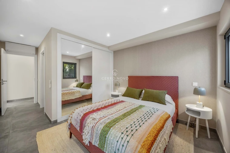 Moradia T5 para Venda em Albufeira e Olhos de Água Foto 34