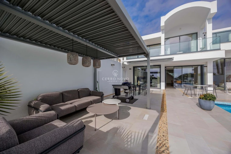 Moradia T5 para Venda em Albufeira e Olhos de Água Foto 46