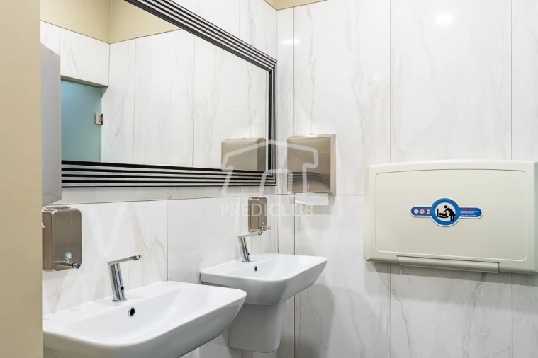 Negócio para Venda em Estreito de Camara de Lobos Foto 13