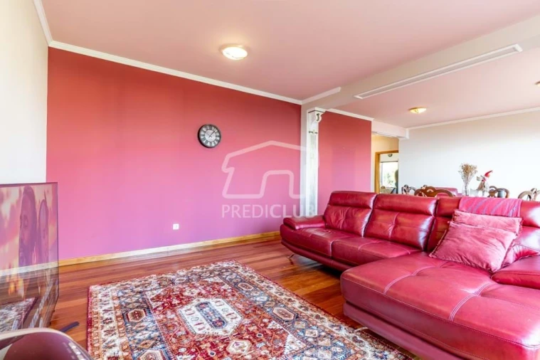 Moradia T3 para Venda em Gaula Foto 9