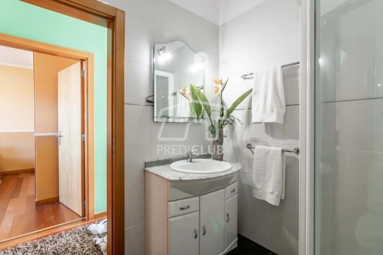 Moradia T3 para Venda em Gaula Foto 27