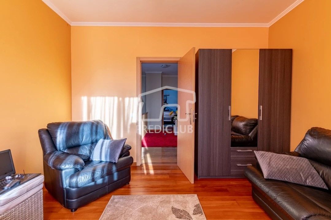 Moradia T3 para Venda em Gaula Foto 13