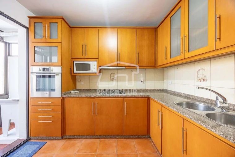 Apartamento T2 para Venda em Funchal (São Pedro) Foto 4