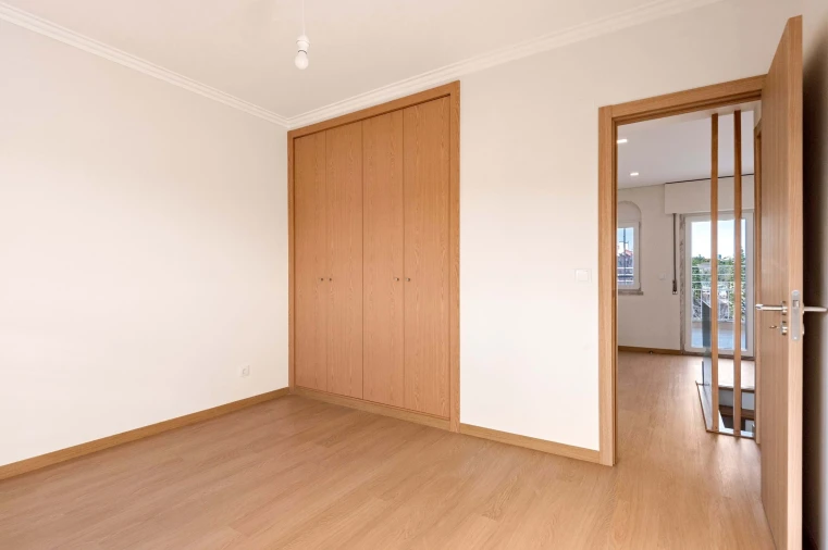Apartamento T4 para Venda em Barcarena Foto 18