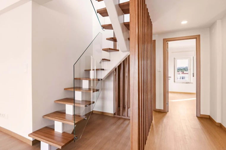 Apartamento T4 para Venda em Barcarena Foto 16