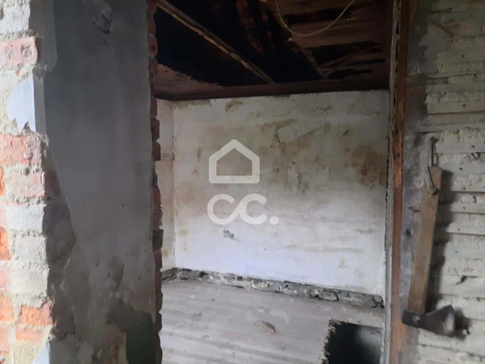 Moradia T2 para Venda em Nogueira, Meixedo e Vilar de Murteda Foto 4