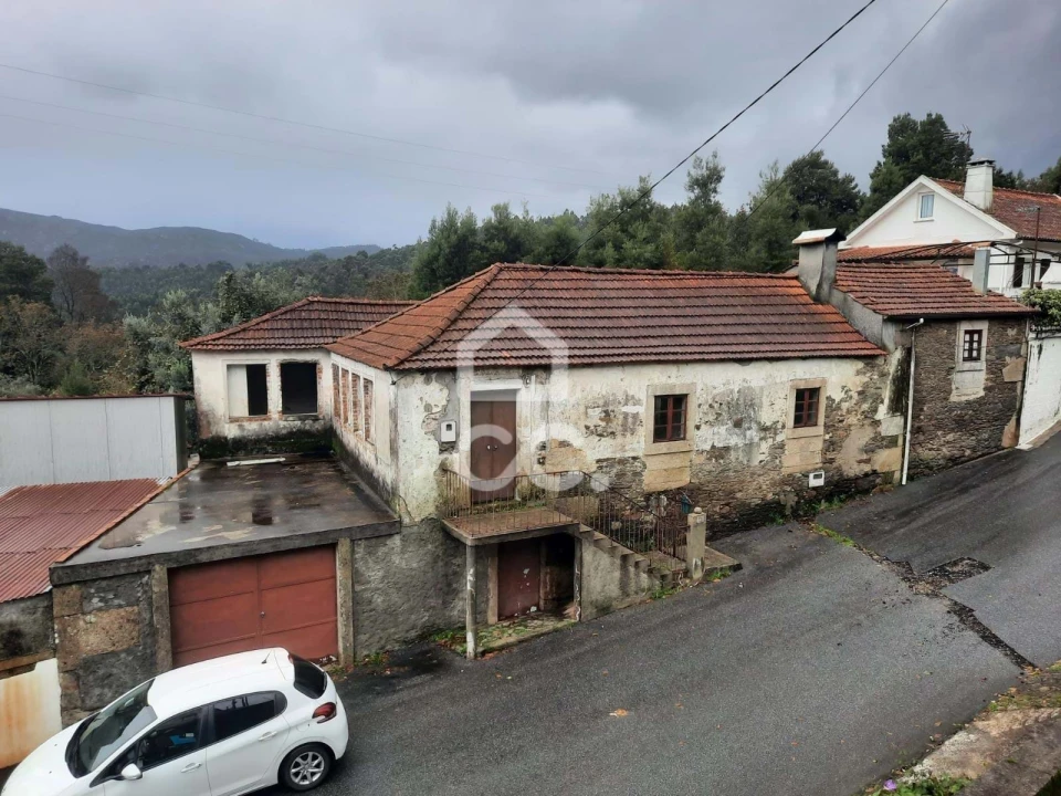Moradia T2 para Venda em Nogueira, Meixedo e Vilar de Murteda Foto 9