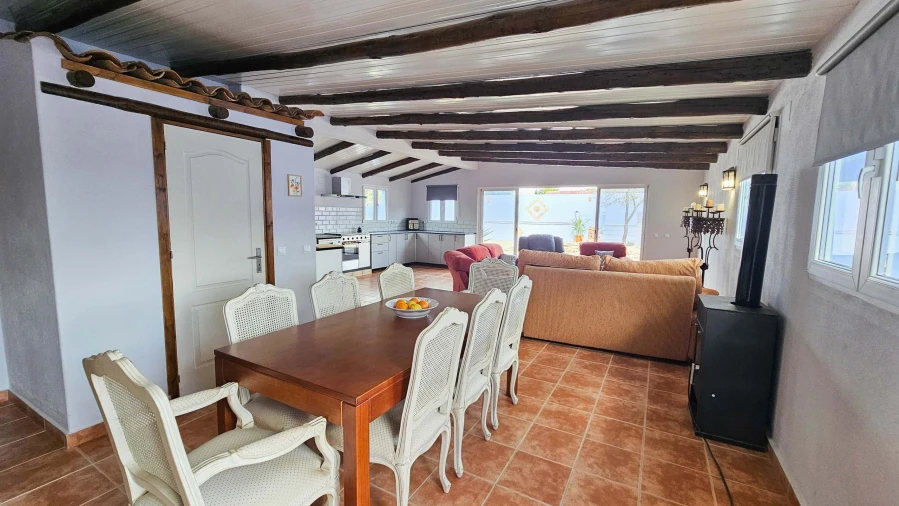 Moradia T4 para Venda em São Bartolomeu de Messines Foto 6