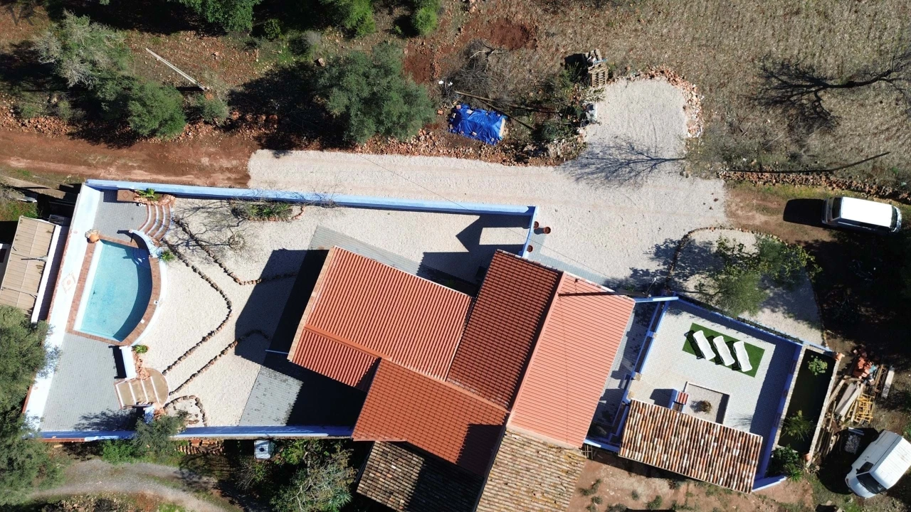 Moradia T4 para Venda em São Bartolomeu de Messines Foto 27