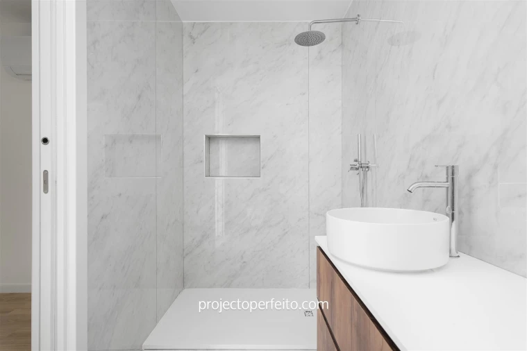 Apartamento T4 para Venda em Espinho Foto 23