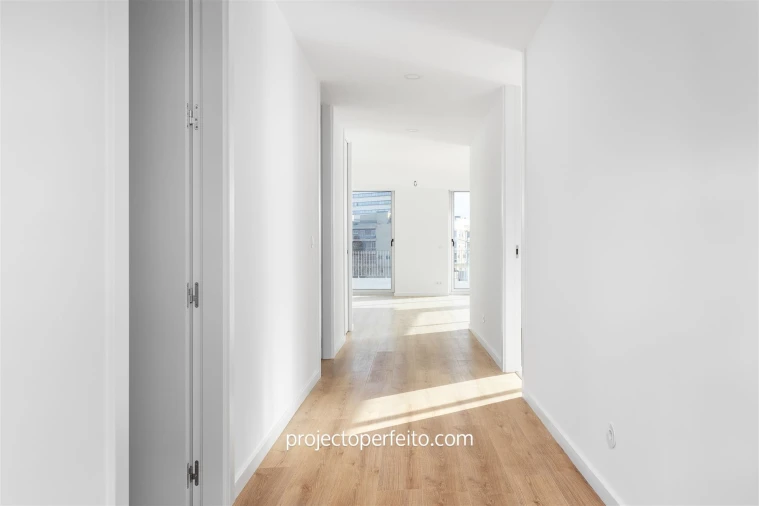 Apartamento T4 para Venda em Espinho Foto 22