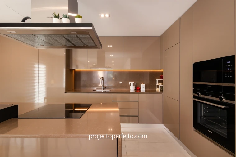 Apartamento T3 para Venda em Espinho Foto 4