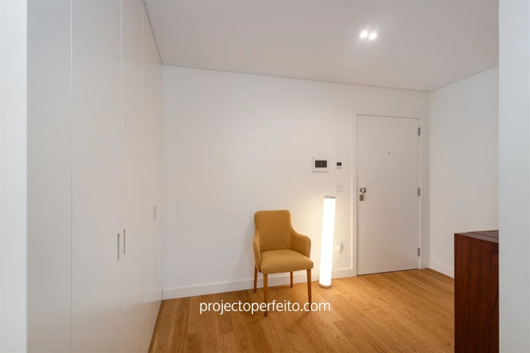 Apartamento T3 para Venda em Espinho Foto 17