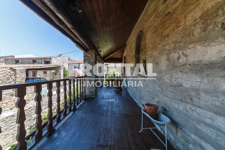 Moradia T5 para Venda em Frechas Foto 6