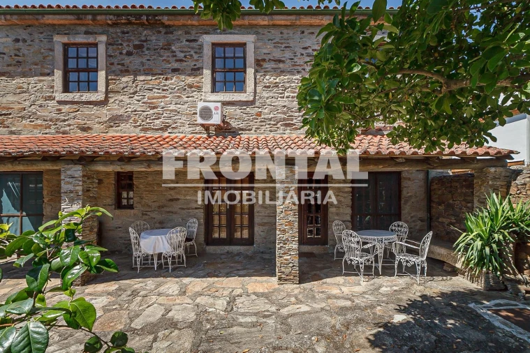 Moradia T5 para Venda em Frechas