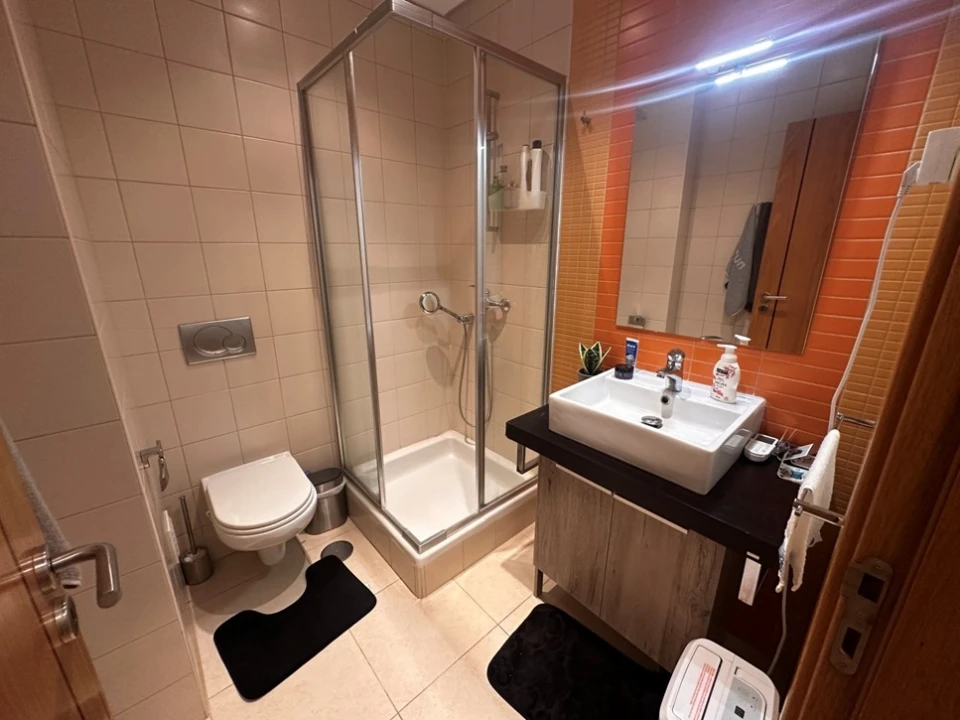 Apartamento T3 para Venda em Quelfes Foto 9