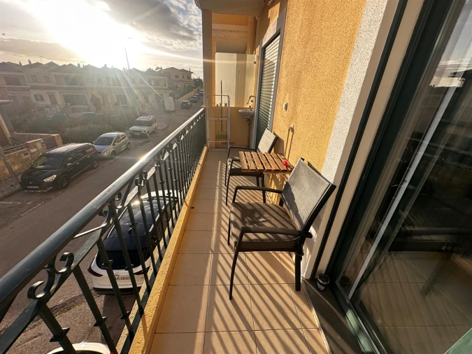 Apartamento T3 para Venda em Quelfes Foto 13