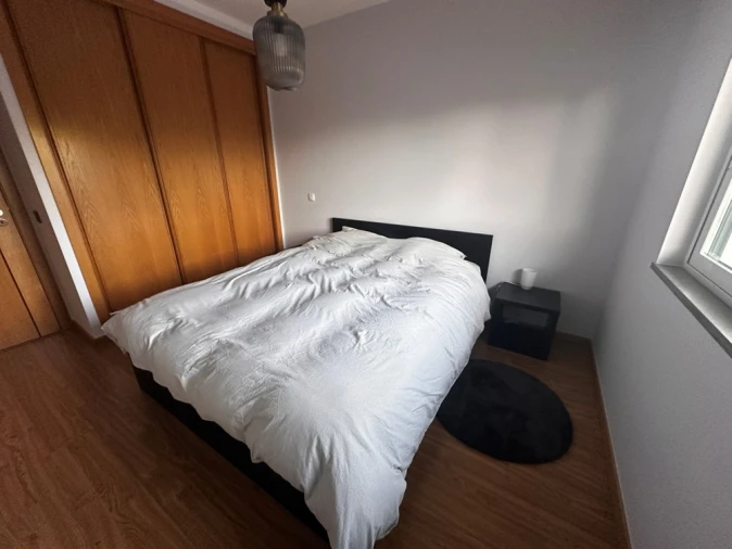Apartamento T3 para Venda em Quelfes Foto 3