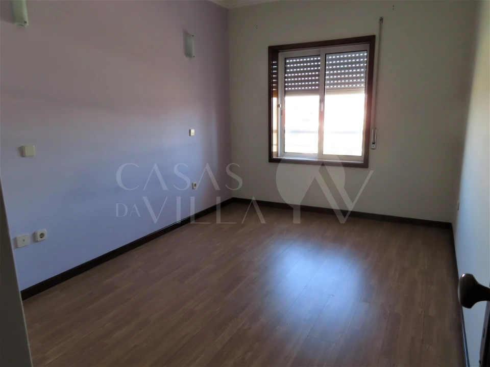 Apartamento T3 para Arrendamento em Ovar, São João, Arada e São Vicente de Pereira Jusã Foto 6