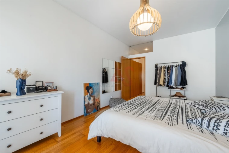 Apartamento T1 para Venda em Azurem Foto 15